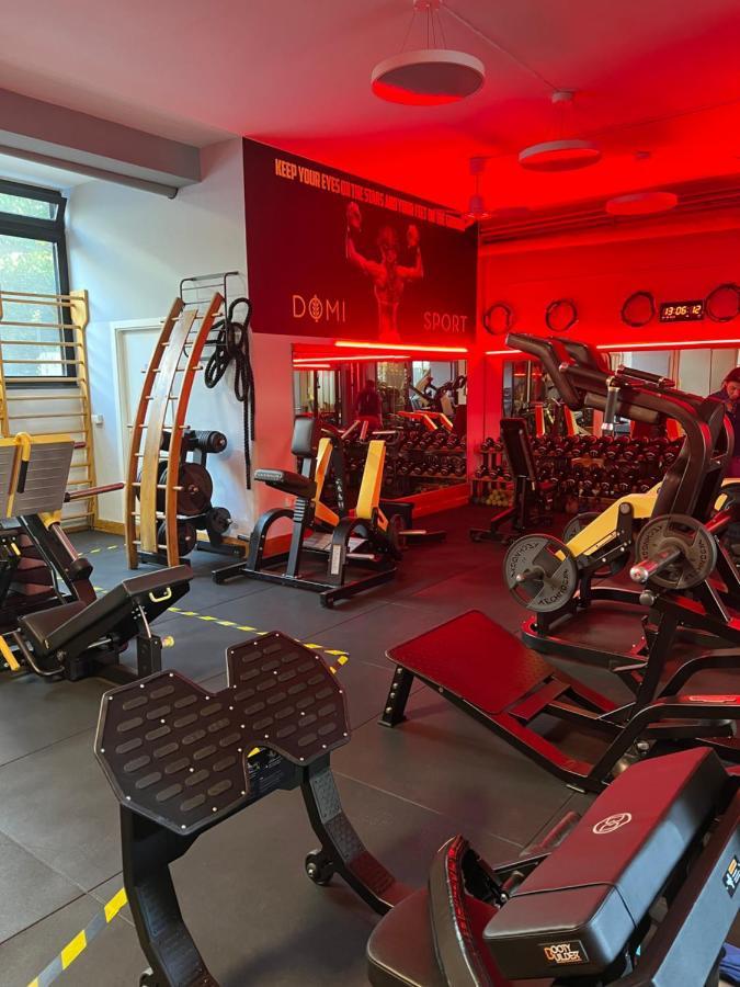 Domi Apartments Wellness Помпеї Екстер'єр фото